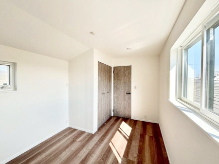 ���̑����� ���[���[�����Ă���̂ŁA���Z�X�y�[�X���L���g���܂��B