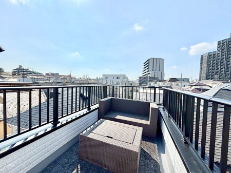 �o���R�j�[ ��ɂ͐���𒭂߂���A�����̎��Ԃ��߂��������ȉ���e���X  