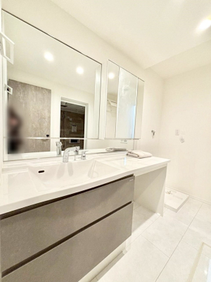 ���ʑ�E���ʏ� ���q���񂪂������A��􂢂����ł��Ă��ꂻ���Ȑ��ʏ��I