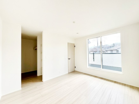 �Q�� �v���C�x�[�g���ԏ[���I��e�ʂ̎��[�͂�������WIC�t���̂������ł��B