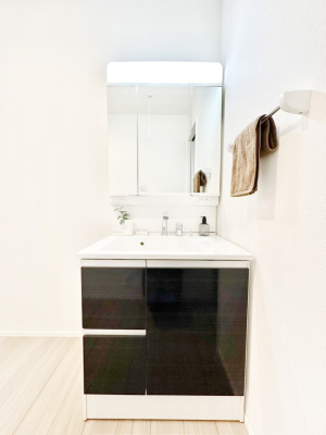 ���ʑ�E���ʏ� �O�ʋ��L���r�l�b�g�E�V�����[�t�����ʉ��ϑ�ŖZ�������̐g�x�x���X���[�Y�ɁI