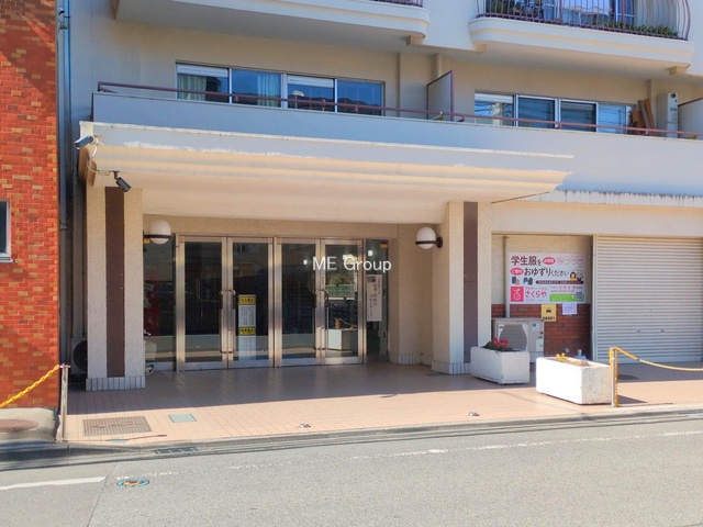 �G���g�����X -