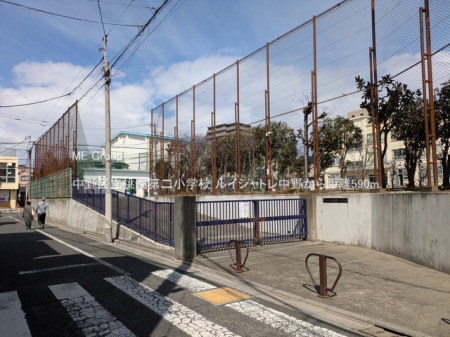 ���ӊ� ���w�Z 590m ����旧������񏬊w�Z