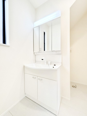 ���ʑ�E���ʏ� �O�ʋ��L���r�l�b�g�E�V�����[�t�����ʉ��ϑ�ŖZ�������̐g�x�x���X���[�Y�ɁI