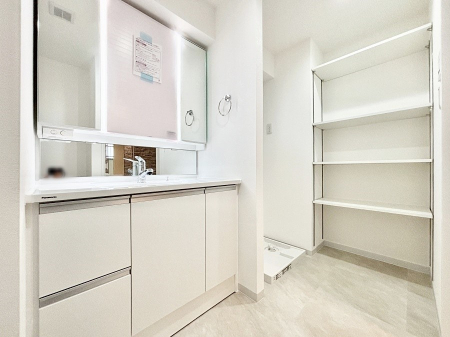 ���ʑ�E���ʏ� �O�ʋ��L���r�l�b�g�E�V�����[�t�����ʉ��ϑ�ŖZ�������̐g�x�x���X���[�Y�ɁI