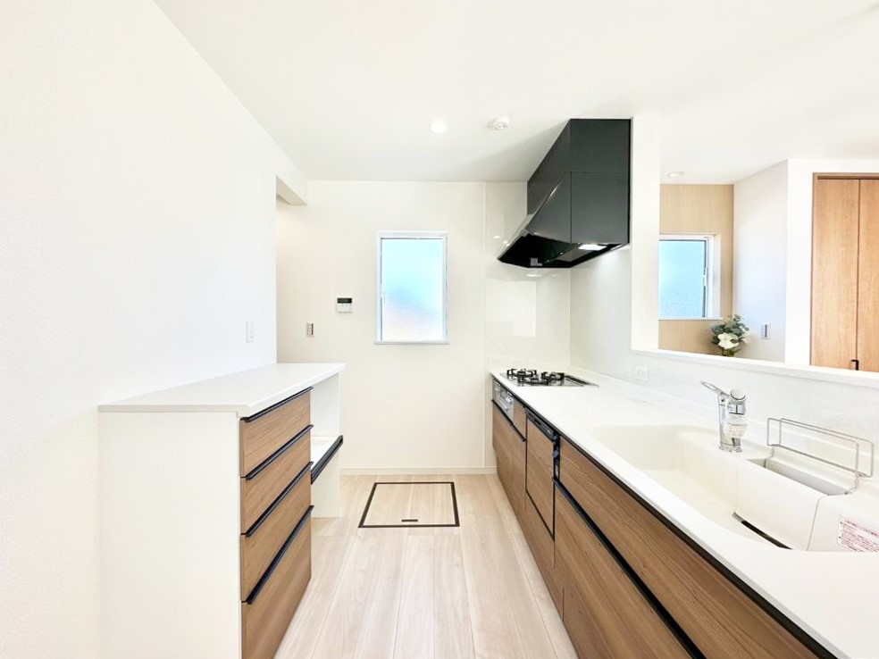 �L�b�`�� ���ꂵ���p���g���[�t���̃L�b�`���B�����̂��������y�������K�ɁI