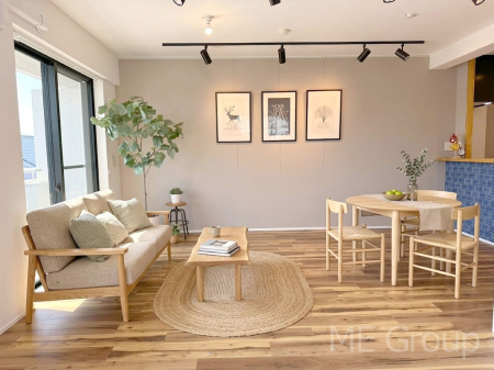 ���r���O �������������͋C�̂k�c�j�͉Ƒ��݂�Ȃ̉��K��ԁ@���Ƌ��CG�ł�