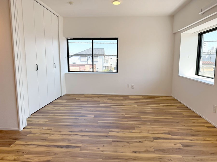 ���̑����� 2�ʍ̌��̗m���B��������荞�ޗz�����������S�̂�D������ݍ��݂܂��I