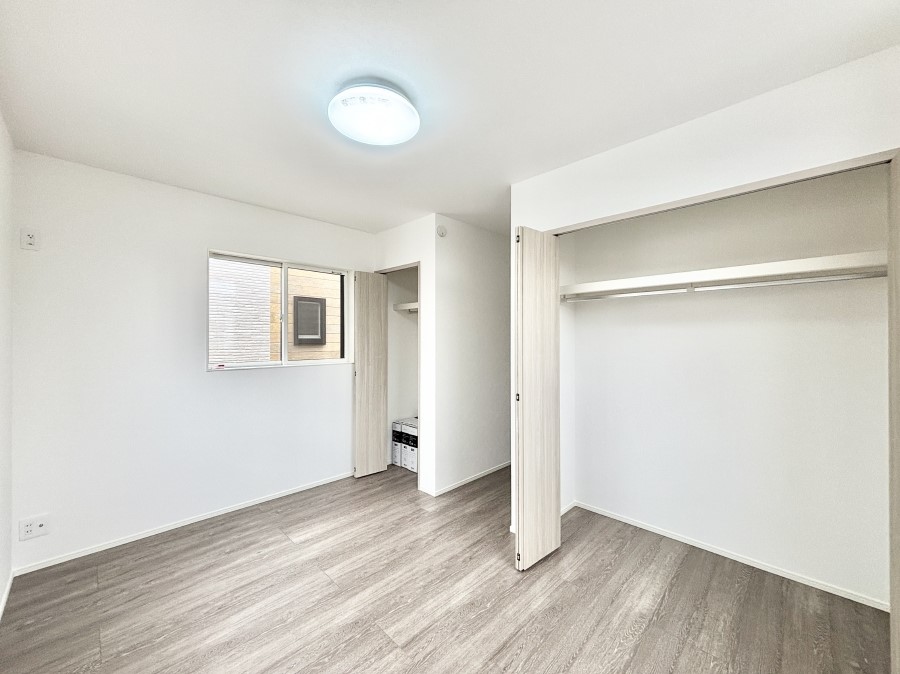 �q������ �q�������ɂ��������߂Ȏ��[�X�y�[�X�����Ղ�̋���