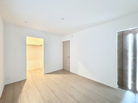 �q������ �q�������ɂ��������߂Ȏ��[�X�y�[�X�����Ղ�̋���