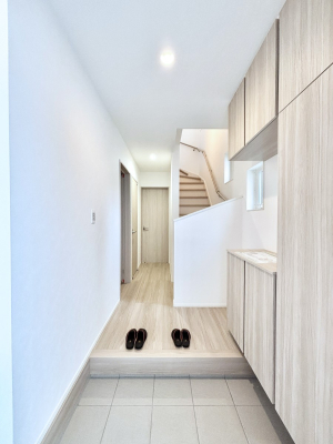 ���� ���邢���ւ͂��q�l�����o�}������̂ɂ҂�����ł��I 