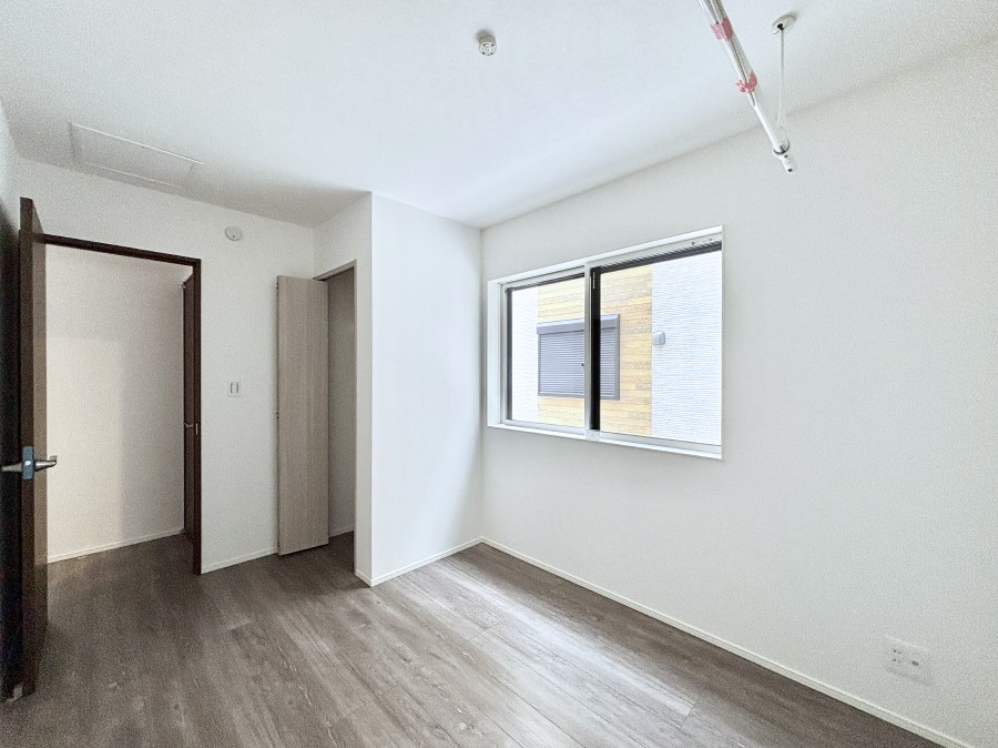 �q������ �q�������ɂ��������߂Ȏ��[�X�y�[�X�����Ղ�̋���