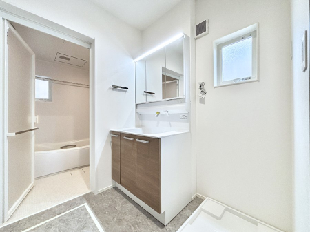 ���̑� ���邢���ʏ��͖����̐g�x�x���y�����ł����Ⴂ�����ł��B    