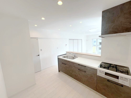 �L�b�`�� �����g���L�b�`��������A�g���₷�����������̂��₷���ɂ������܂����B  