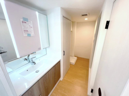 ���ʑ�E���ʏ� ������������ʉ��ώ��Œ��̐g�x�x�����K  