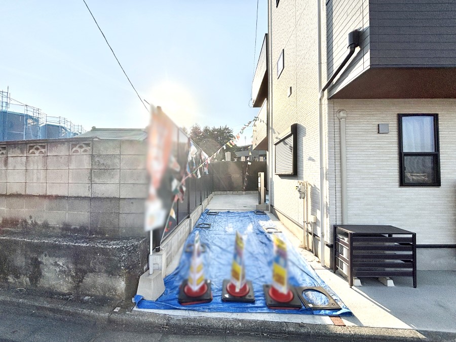  �����Ɍ������Ȃ����ԃX�y�[�X�B