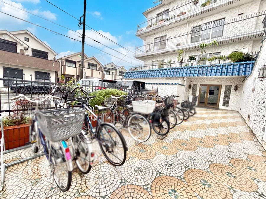 ���̑� ���]�Ԓu����