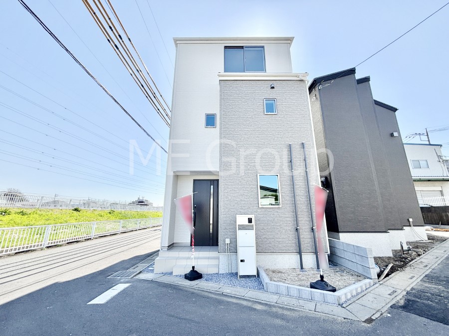 ���n�O�ώʐ^ �������ꂽ�O�ρA�㎿�ȏZ��Ԃ��L���鎺���͉i�����S���ĉ߂�����Z���ł��B �@