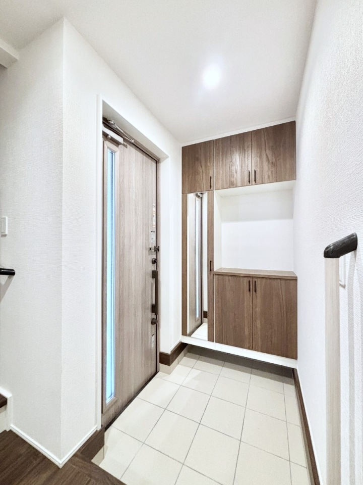 ���� ����I�𗘗p���āA���z�������������q�l�������ĂȂ��ł��܂��B