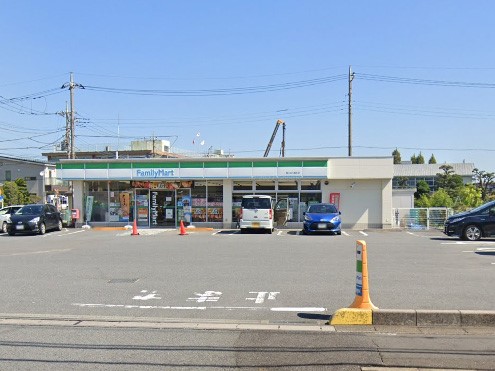 ���ӊ� �R���r�j 400m �t�@�~���[�}�[�g �����J�����ؓX