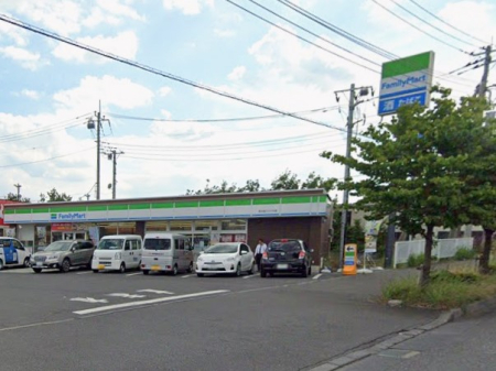 ���ӊ� �R���r�j 300m �t�@�~���[�}�[�g ����{�o�C�p�X�X