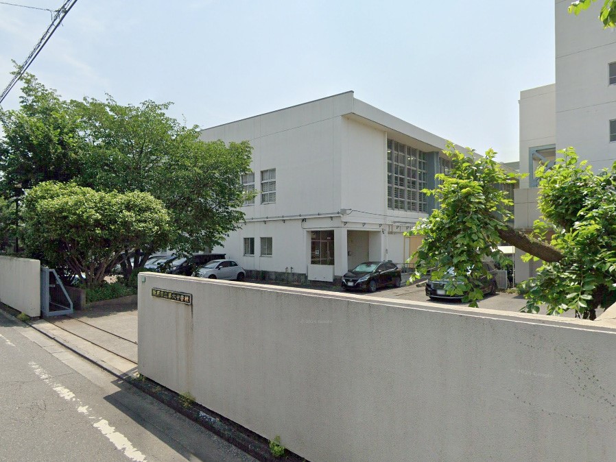 ���ӊ� ���w�Z 2240m �V���s����Z���w�Z