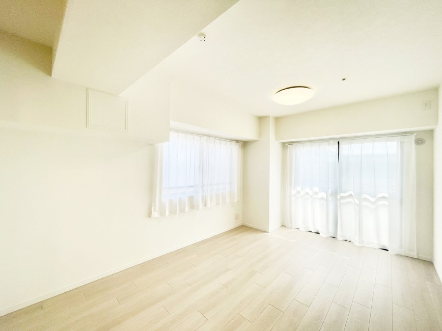 ���r���O �傫�ȑ����炽���Ղ�̗z���ƕ����������郊�r���O