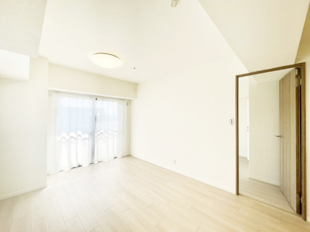 ���̑����� �Ƒ������R�ƏW�܂�e���̃X�y�[�X�ɂȂ肻��