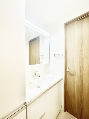 ���ʑ�E���ʏ� ������������ʉ��ώ��Œ��̐g�x�x�����K