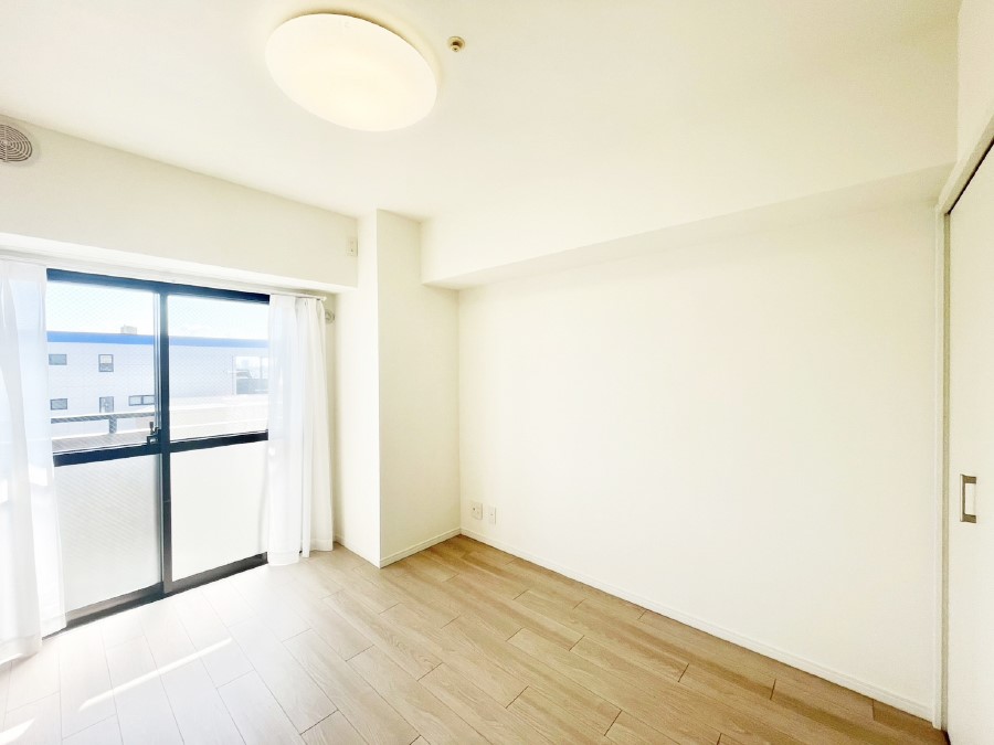 ���̑����� �u�₩�ȓ��������������S�̂�D������ݍ���ł���܂�