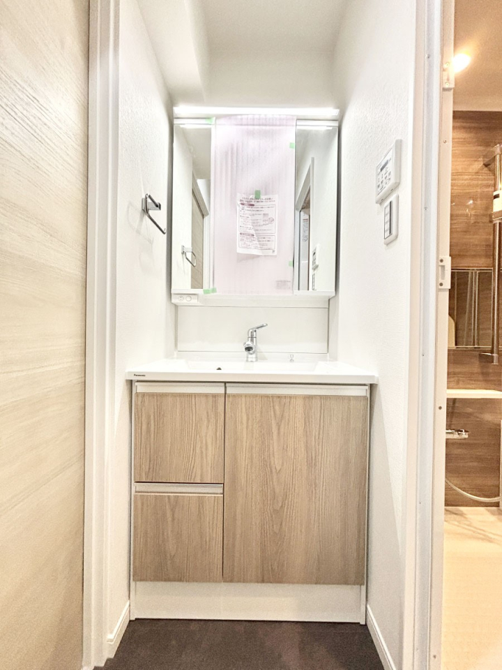 ���ʑ�E���ʏ� ������������ʉ��ώ��Œ��̐g�x�x�����K  