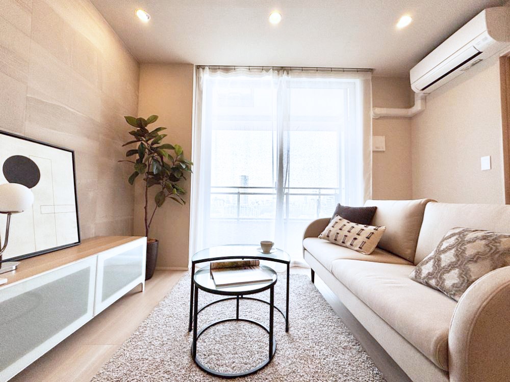 ���̑����� �傫�ȑ����炽���Ղ�̗z���ƕ�����������_�C�j���O  