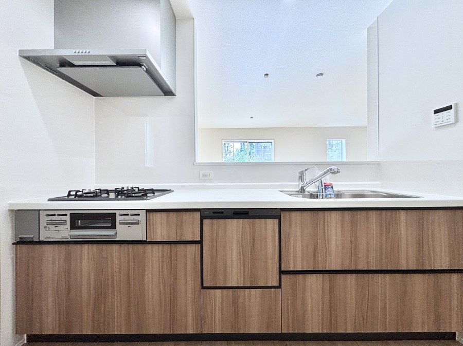 �L�b�`�� �������������I�ɁA�y�����I�V�X�e���L�b�`��  