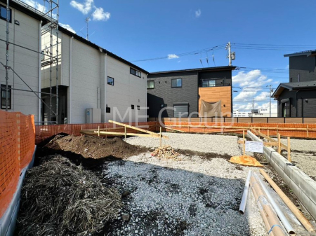 ����s���z�� �̐V�z��ˌ���