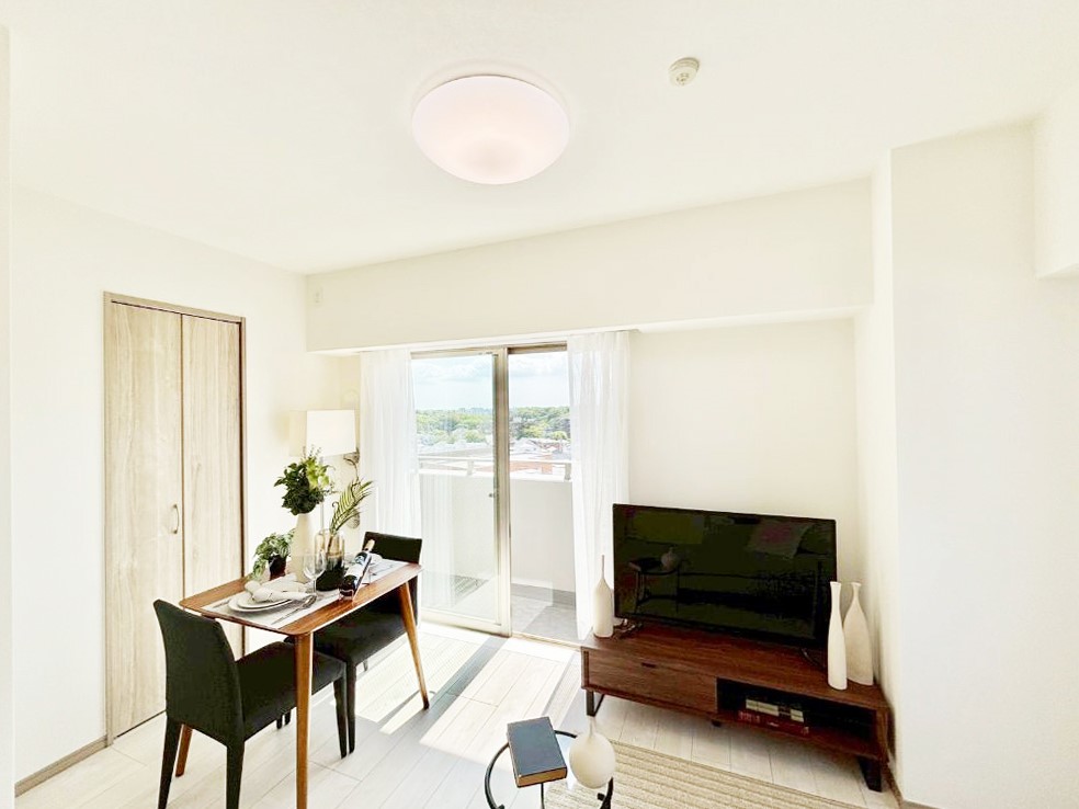 ���̑����� �Ƒ������R�ƏW�܂�e���̃X�y�[�X�ɂȂ肻��