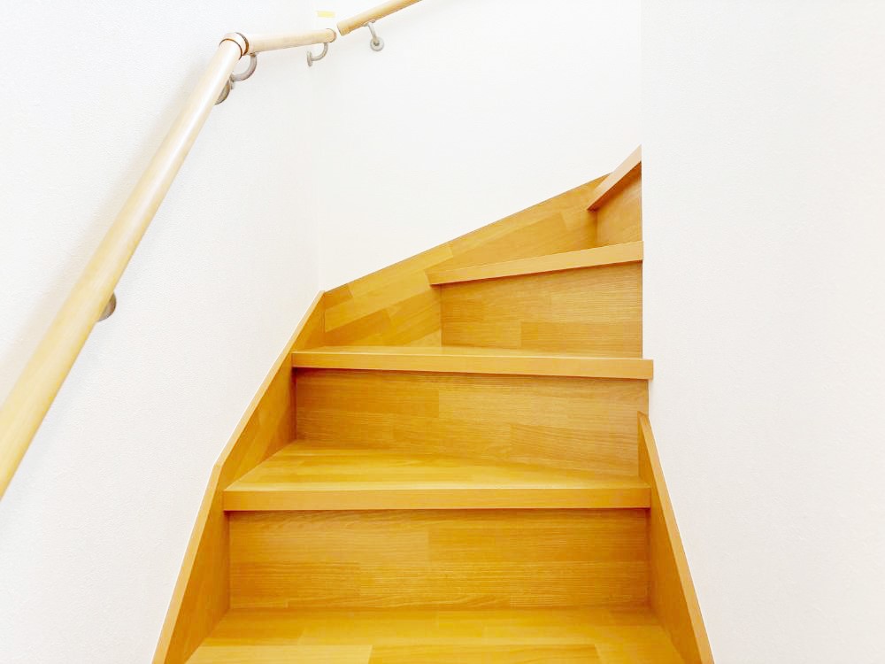 ���̑����� �K�i�͎肷��t���Ȃ̂ŏ����Ȃ��q���܂₲����̕������S�ł�  