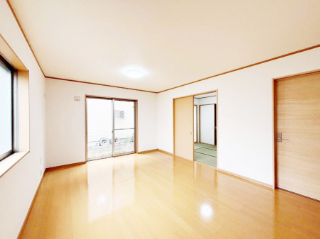 ���r���O �傫�ȑ����炽���Ղ�̗z���ƕ����������郊�r���O