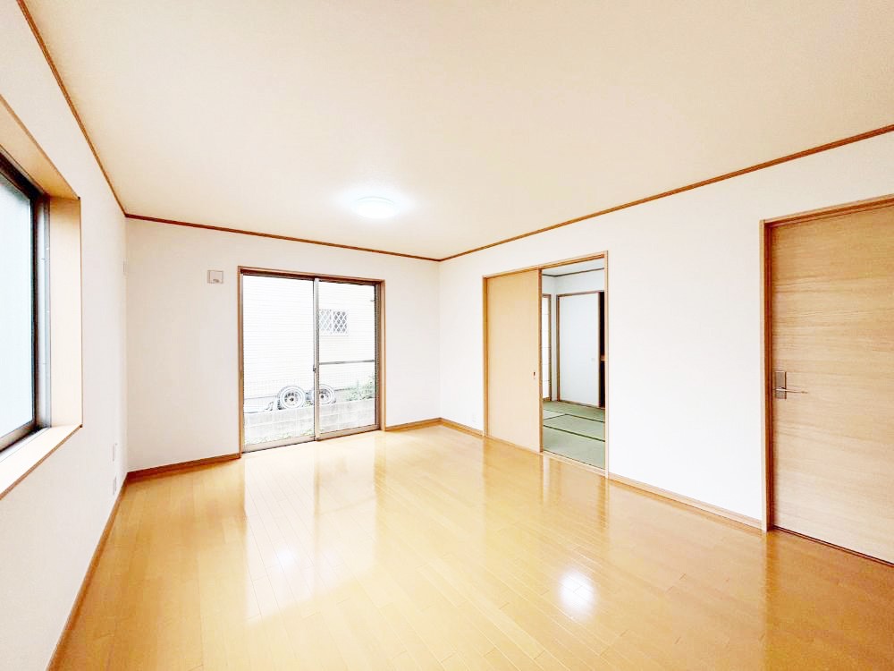 ���r���O �傫�ȑ����炽���Ղ�̗z���ƕ����������郊�r���O