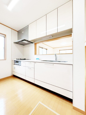 �L�b�`�� �L�X�Ƃ����g������̗ǂ��L�b�`���œ��X�̂��������y�����Ȃ肻��