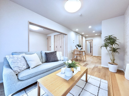 ���r���O �Ƒ��ꏏ�ɂ��H�����y���݂����Ȃ�L�X���r���O�_�C�j���O