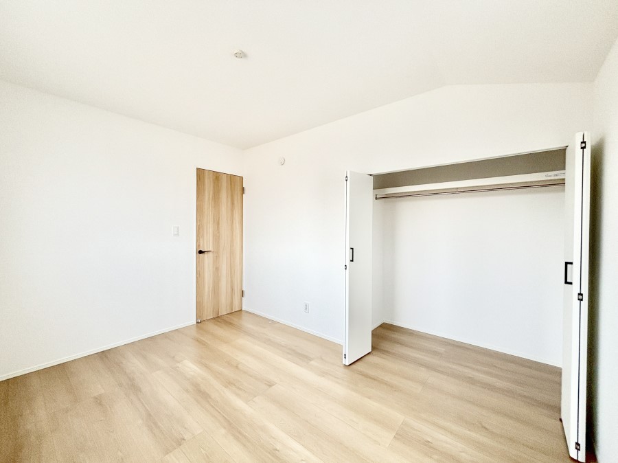 �Q�� �g���₷���`�Ńx�b�g��Ƌ�̒u�����ɂ����邱�Ƃ�����܂���B   