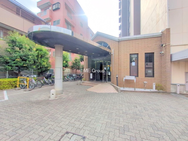 �G���g�����X -