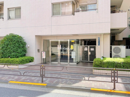 �G���g�����X -