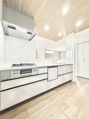 �L�b�`�� �����g���L�b�`��������A�g���₷�����������̂��₷���ɂ������܂����B