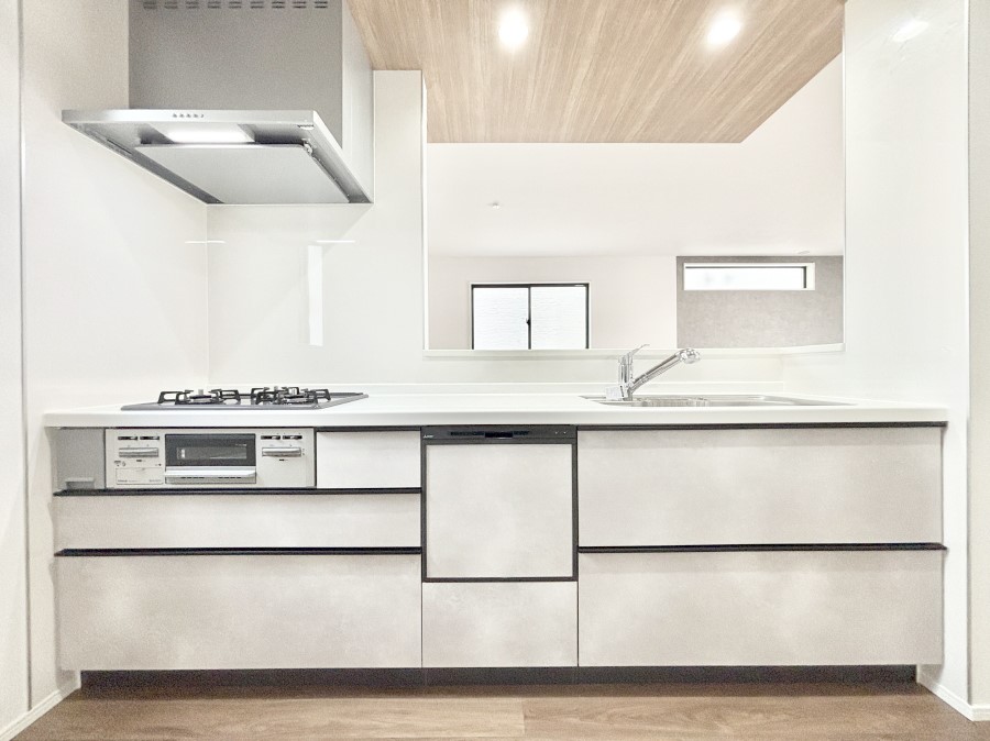 �L�b�`�� �������������I�ɁA�y�����I�V�X�e���L�b�`��  