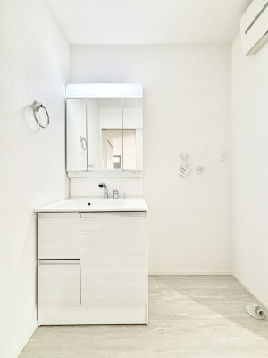 ���ʑ�E���ʏ� ���[�͂Ƌ@�\���ɗD�ꂽ���ʉ��ϑ�