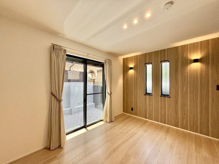 ���̑����� �u�₩�ȓ��������������S�̂�D������ݍ���ł���܂�