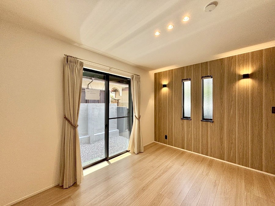 ���̑����� �u�₩�ȓ��������������S�̂�D������ݍ���ł���܂�