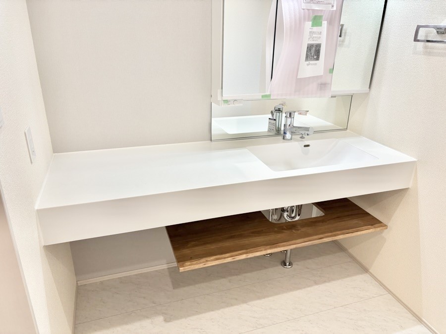 ���ʑ�E���ʏ� ���邢���ʏ��͖����̐g�x�x���y�����ł����Ⴂ�����ł��B