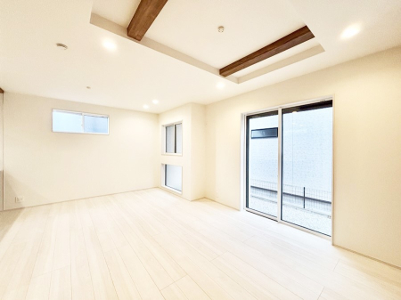 ���r���O �傫�ȑ����炽���Ղ�̗z���ƕ����������郊�r���O